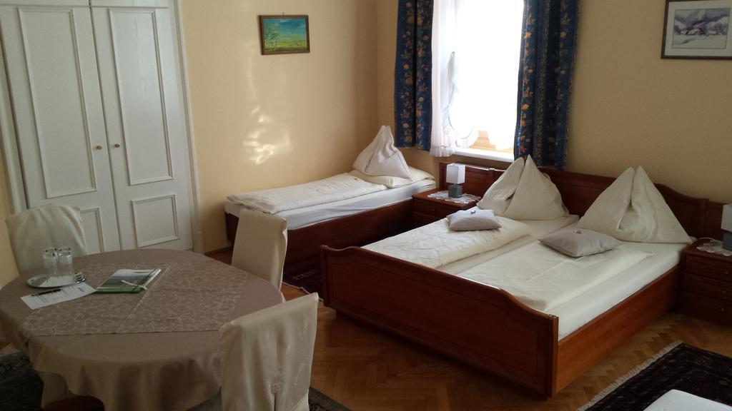 Privatpension Lang Leibnitz Room photo